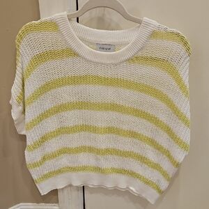 Evereve White & Yellow Striped Knit Short Sleeve Sweater